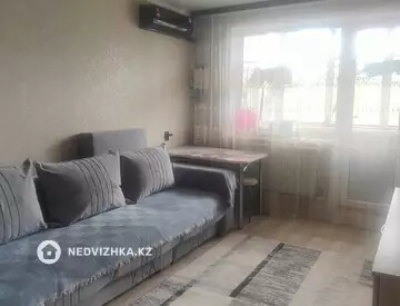 3-комнатная квартира, этаж 3 из 5, 48 м²