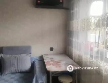 3-комнатная квартира, этаж 3 из 5, 48 м²