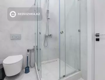 1-комнатная квартира, этаж 12 из 13, 30 м², Посуточно