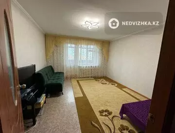 3-комнатная квартира, этаж 4 из 9, 63 м²