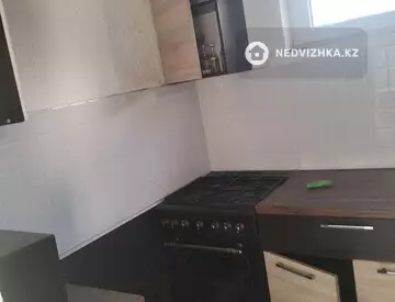 2-комнатная часть дома, 5 соток, 75 м², На длительный срок