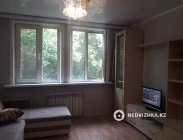 2-комнатная квартира, этаж 2 из 2, 49 м², На длительный срок