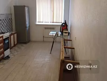 2-комнатная квартира, этаж 1 из 9, 80 м²