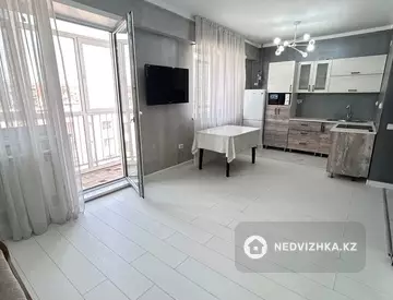 1-комнатная квартира, этаж 8 из 10, 40 м²