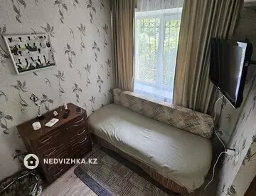 3-комнатная квартира, этаж 1 из 4, 60 м²