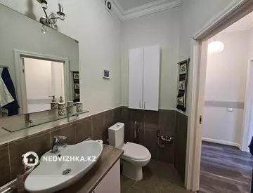 3-комнатная квартира, этаж 11 из 19, 105 м²