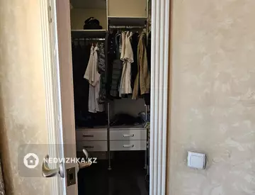 3-комнатная квартира, этаж 11 из 19, 105 м²