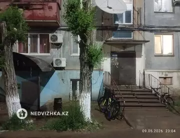 2-комнатная квартира, этаж 3 из 5, 47 м²