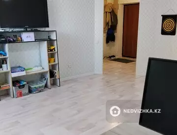 1-комнатная квартира, этаж 12 из 15, 46 м²