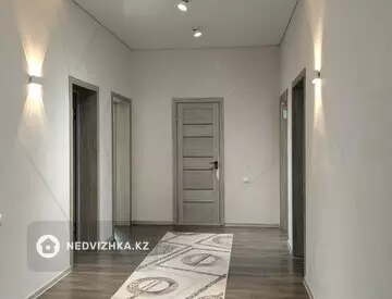 4-комнатный дом, 5 соток, 145 м²