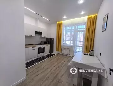 2-комнатная квартира, этаж 6 из 16, 50 м², На длительный срок