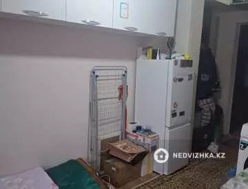 1-комнатная квартира, этаж 3 из 4, 14 м²