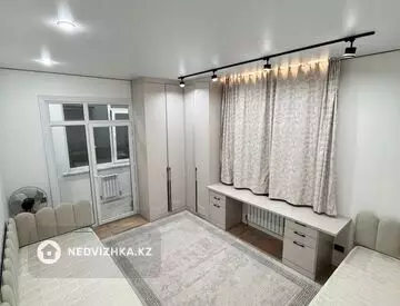 4-комнатная квартира, этаж 5 из 9, 113 м²