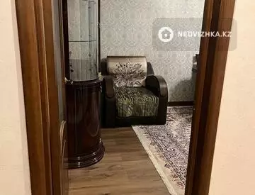 3-комнатная квартира, этаж 3 из 4, 63 м²
