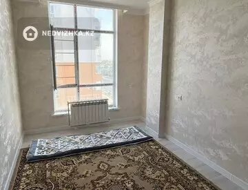 2-комнатная квартира, этаж 8 из 9, 70 м², На длительный срок