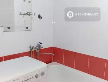 1-комнатная квартира, этаж 4 из 4, 65 м², На длительный срок