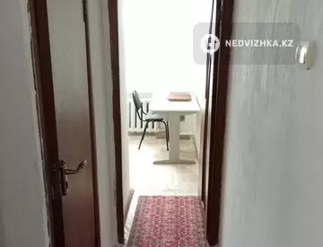 1-комнатная квартира, этаж 4 из 4, 65 м², На длительный срок