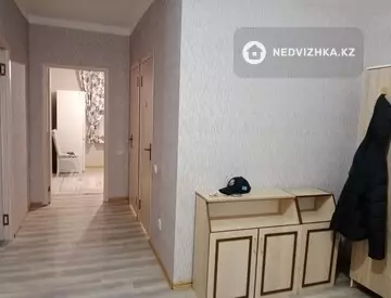 1-комнатная квартира, этаж 8 из 9, 49 м², На длительный срок