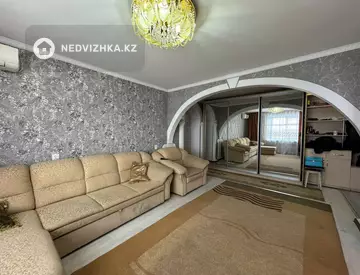 4-комнатная квартира, этаж 6 из 9, 86 м²