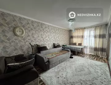 2-комнатная квартира, этаж 3 из 5, 44 м²