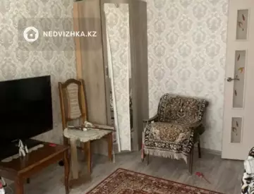 2-комнатная квартира, этаж 1 из 5, 40 м²