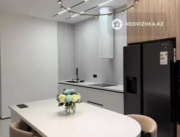 4-комнатная квартира, этаж 3 из 21, 168 м²