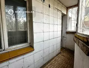 1-комнатная квартира, этаж 1 из 9, 34 м²