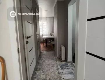 2-комнатная квартира, этаж 1 из 5, 52 м²