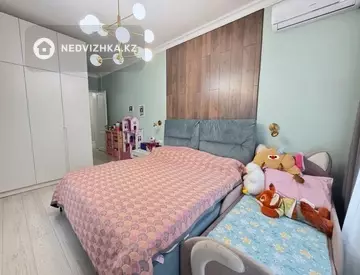 3-комнатная квартира, этаж 2 из 8, 101 м²