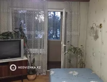 2-комнатная квартира, этаж 2 из 5, 47 м², На длительный срок