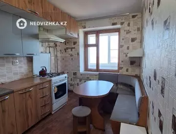 3-комнатная квартира, этаж 6 из 6, 60 м²