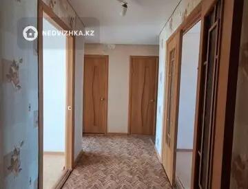 3-комнатная квартира, этаж 6 из 6, 60 м²