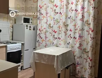1-комнатная квартира, этаж 1 из 12, 35 м²