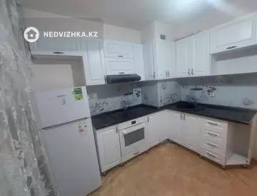 1-комнатная квартира, этаж 1 из 9, 45 м², На длительный срок