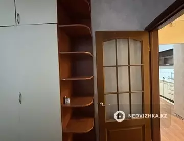 2-комнатная квартира, этаж 1 из 5, 52 м², На длительный срок