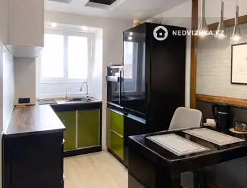 3-комнатная квартира, этаж 6 из 10, 62 м²