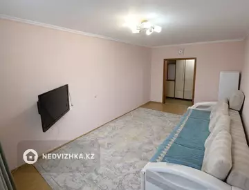 3-комнатная квартира, этаж 10 из 10, 67 м²