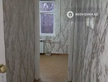 1-комнатная квартира, этаж 3 из 5, 32 м²