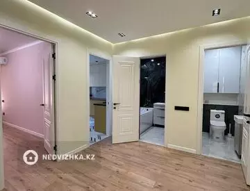 4-комнатная квартира, этаж 2 из 9, 117 м²