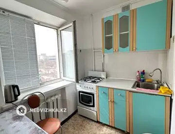 3-комнатная квартира, этаж 4 из 5, 62 м²