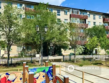 3-комнатная квартира, этаж 4 из 5, 62 м²