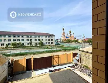 5-комнатный дом, 3 соток, 246 м²