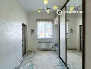 4-комнатный дом, 8 соток, 209 м²