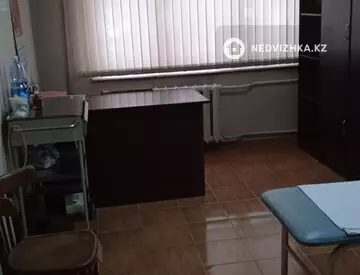 Помещение, этаж 1 из 4, 60 м²