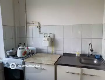 3-комнатная квартира, этаж 4 из 5, 62 м²