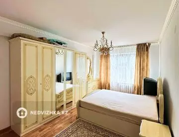 3-комнатная квартира, этаж 4 из 5, 62 м²