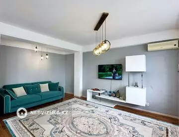 3-комнатная квартира, этаж 9 из 9, 90 м²