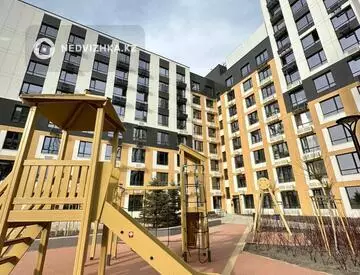 1-комнатная квартира, этаж 4 из 9, 40 м²