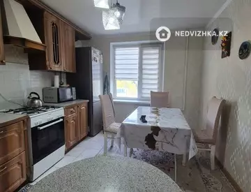 4-комнатная квартира, этаж 3 из 9, 91 м²