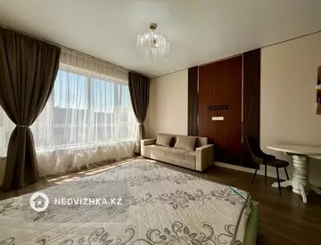 1-комнатная квартира, этаж 12 из 12, 34 м²